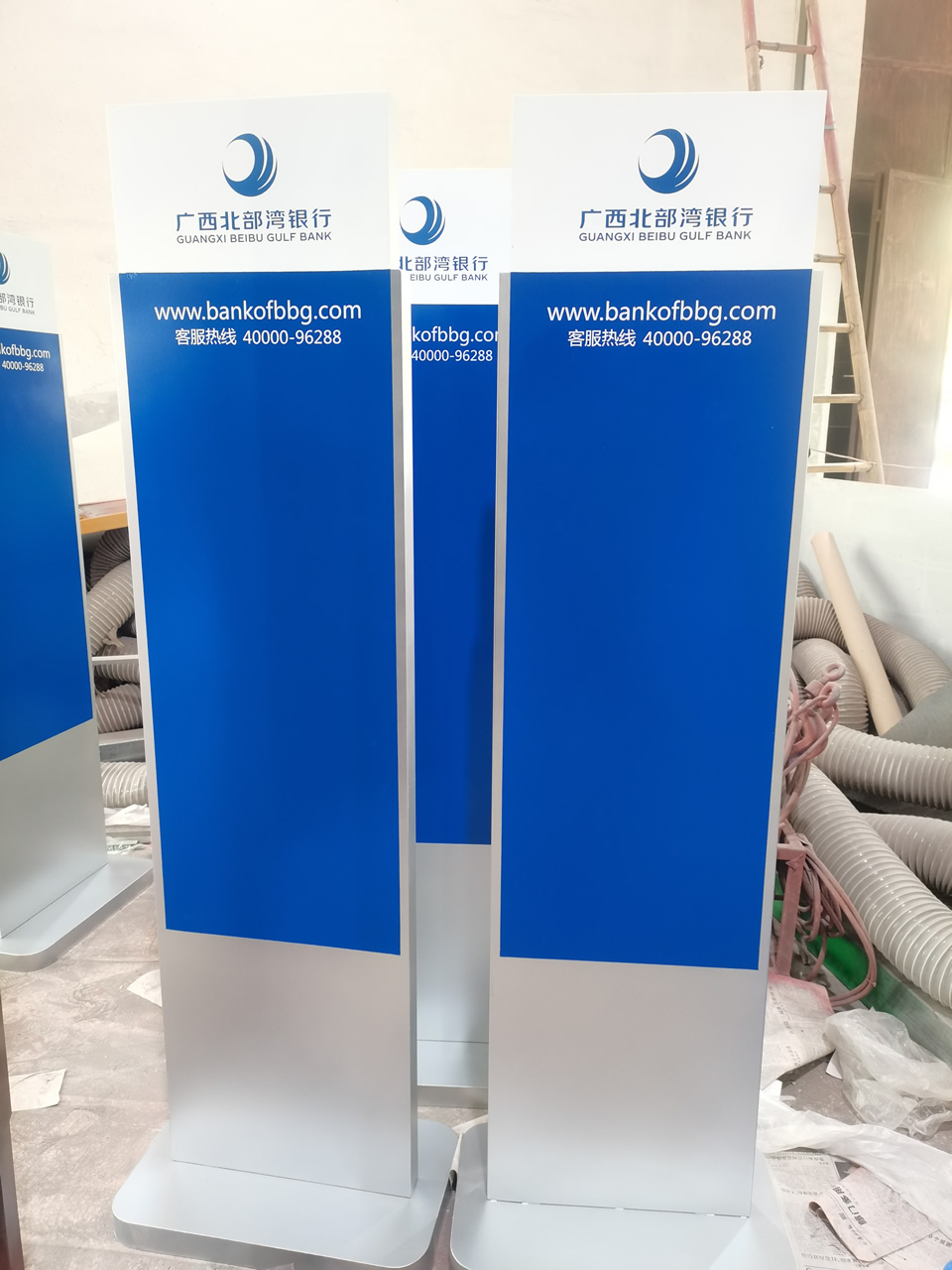 專業(yè)做標(biāo)識標(biāo)牌的廠家——【巨匠標(biāo)識，標(biāo)識制作廠家】